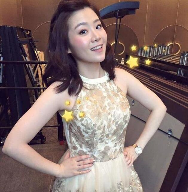 曾是郝邵文小女友, 如今变女神, 却因一张照片被骂惨|郝邵文|杨小黎