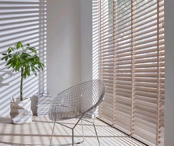 百叶窗 | 让光影成为家里最好的装饰