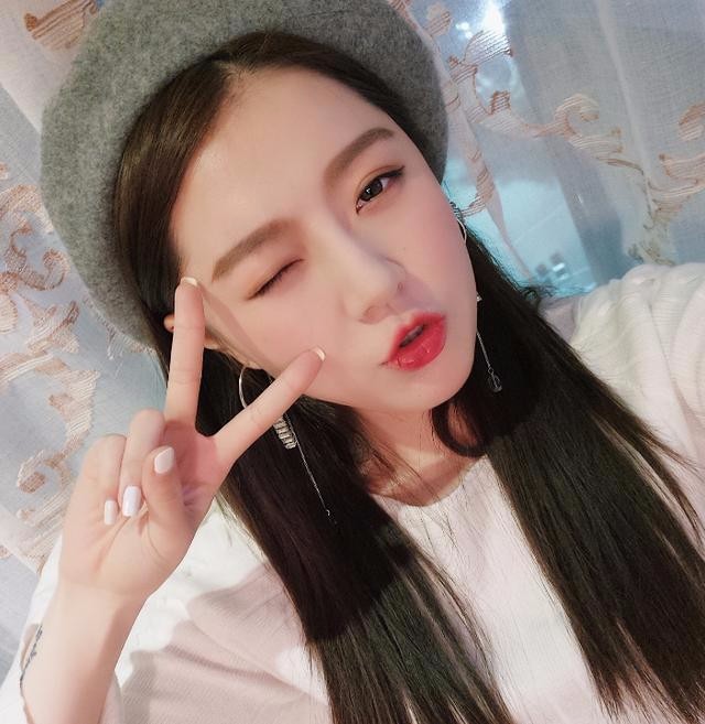 甜美九零后歌手于果伤心情歌自已为失已全面上线