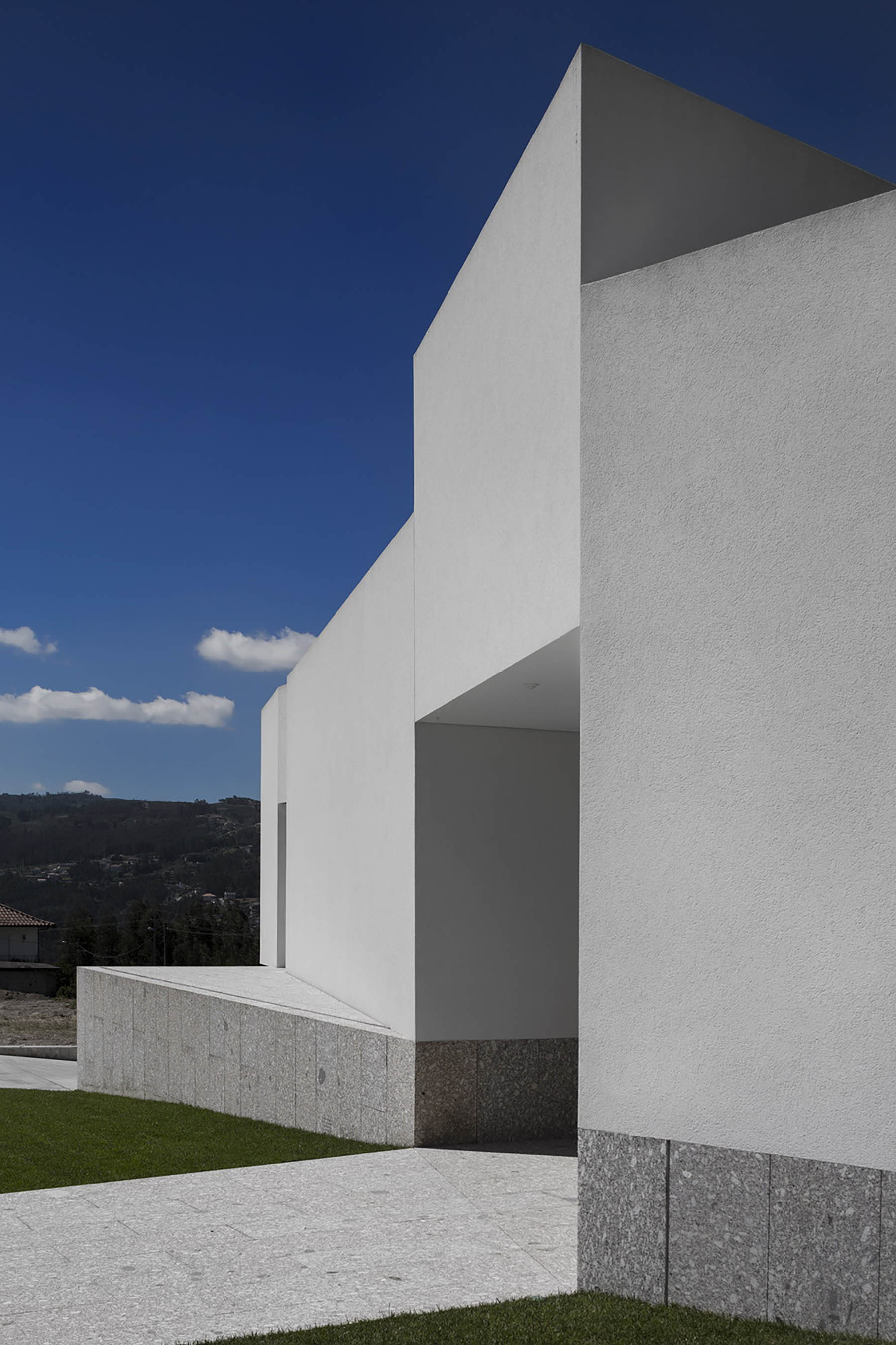 极简主义者住宅brunhaishouse葡萄牙建筑事务所ruivieiraol