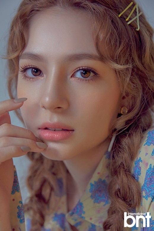 英韩混血女歌手shannon williams最新杂志写真曝光