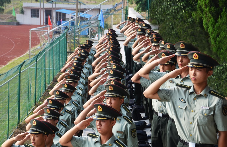 高考:这43所军校,免学费,毕业包分配,考上就是福气!