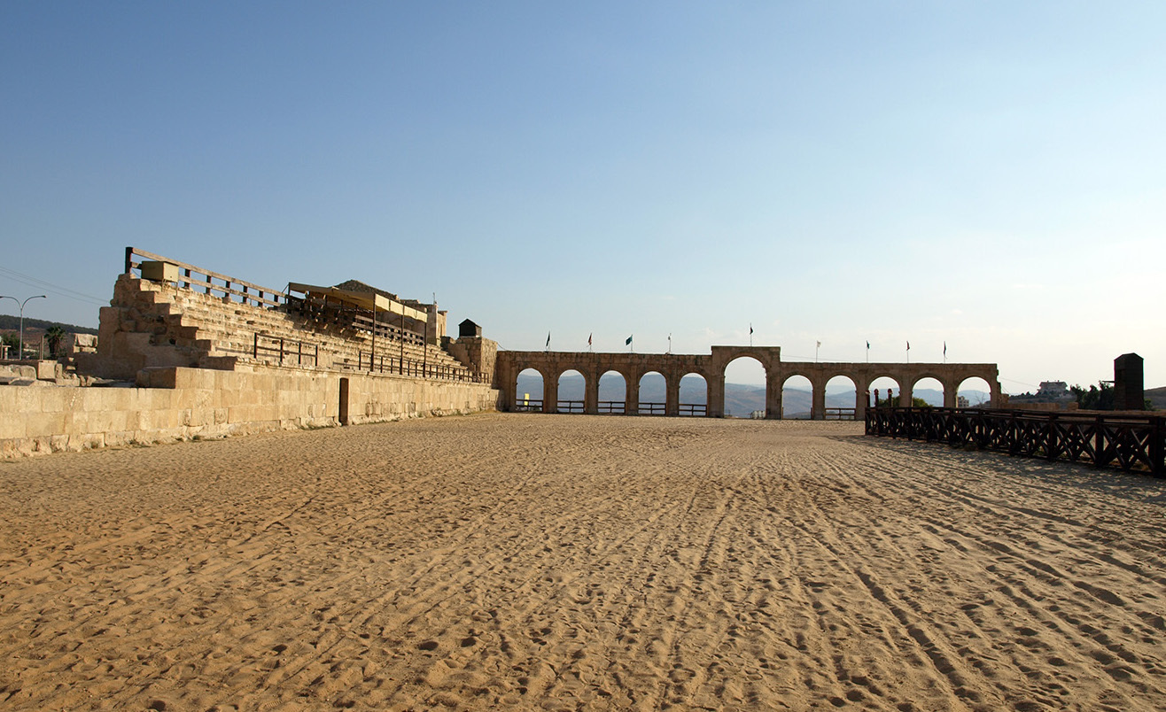 约旦的罗马古城遗址竟然有3个剧场赛马场依然保存完好