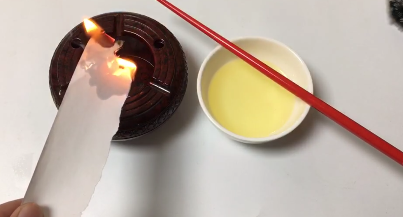 用一根筷子轻松辨别地沟油,学会一生受用