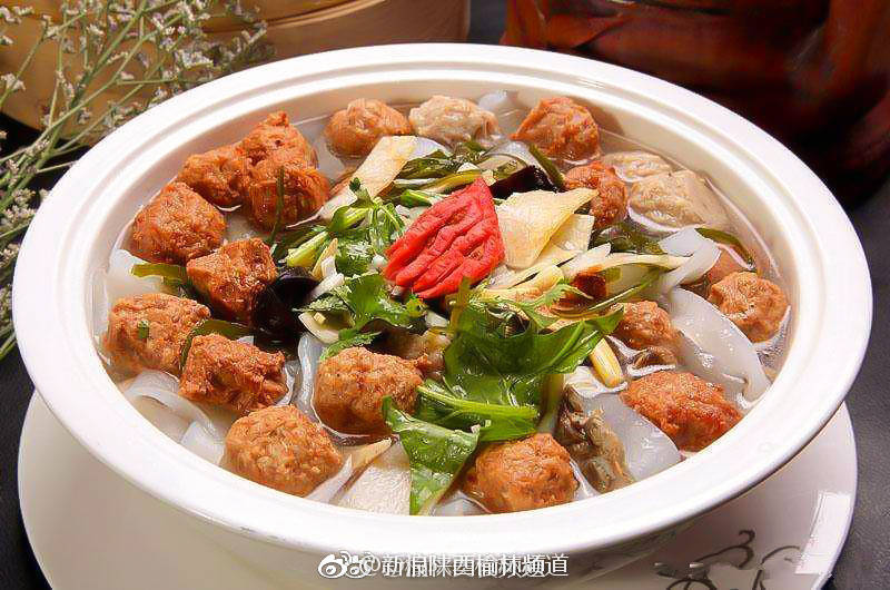 拼三鲜是榆林美食里的一道特大菜|榆林|美食|使臣_新浪新闻