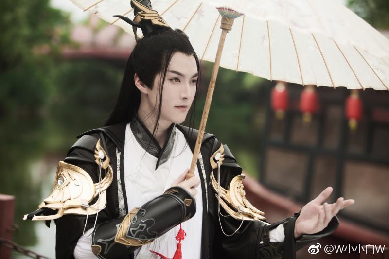 一生如流水半世若飘蓬人道是生性凉薄孤星入命凡求