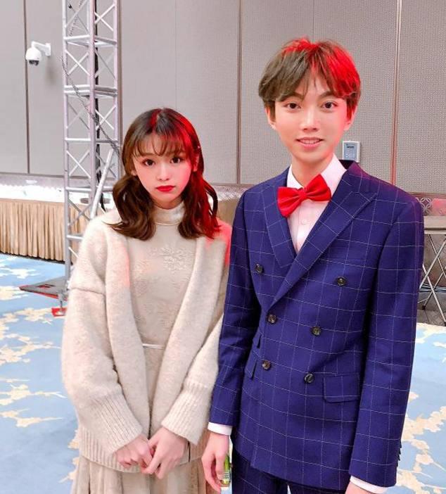 孤影18岁生日被礼物轰炸女粉丝怒砸18万18亿金豆礼物