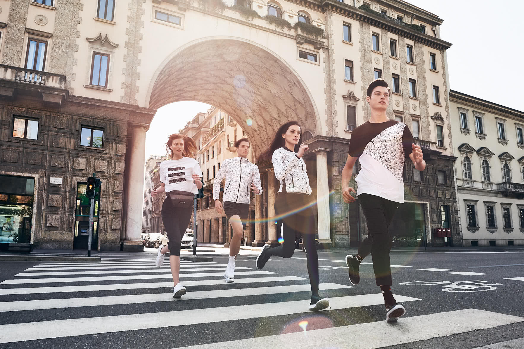 fila 悦动米兰 释放摩登夏日活力