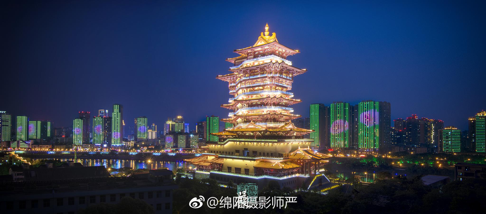 网红之城绵阳的标志建筑~越王楼多角度.拍摄