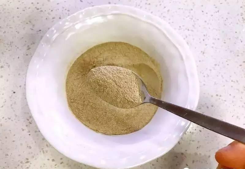 自制养生滋补活血的三七粉