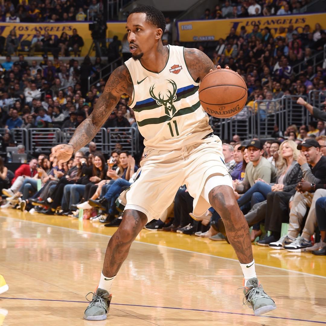 布兰登-詹宁斯_新浪看点