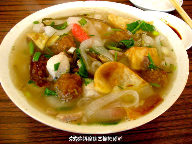 拼三鲜是榆林美食里的一道特大菜