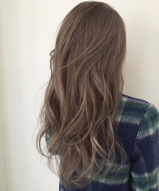 长卷发女生发型参考,好喜欢,美美的正好配衣服