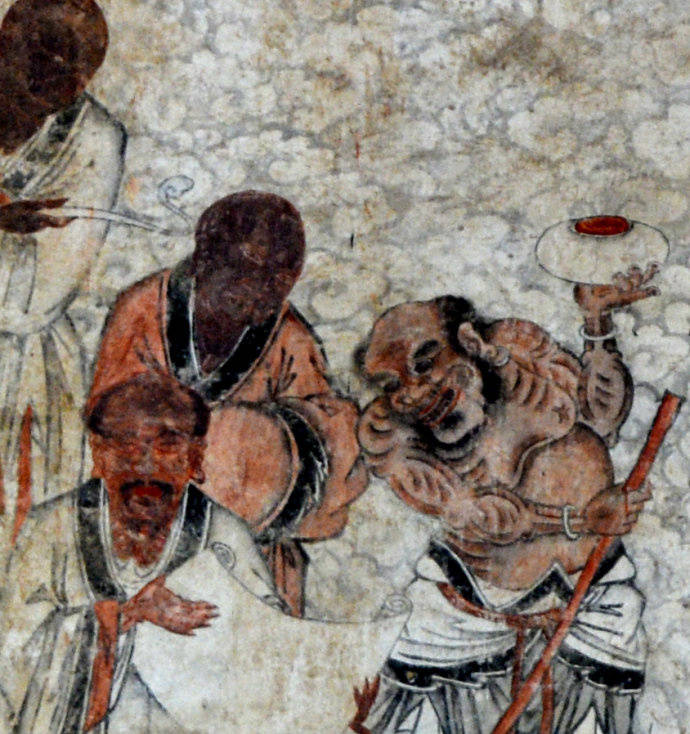 寺内千佛殿内有著名的明代五百罗汉朝毗卢壁画,计300多平方米.