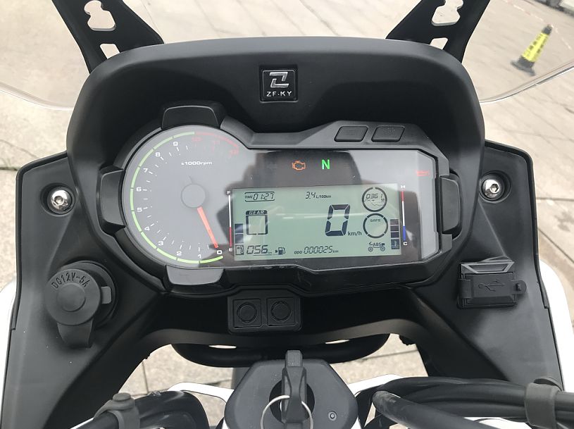 全新国产拉力车售价328万的凯越500x