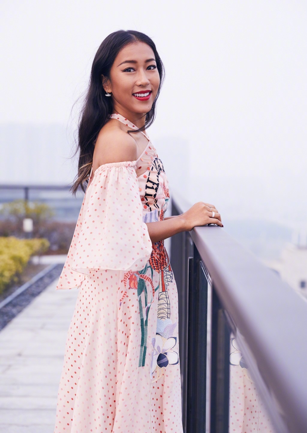 吉克隽逸的"生活和理想",黑也可以成为潮流成为美