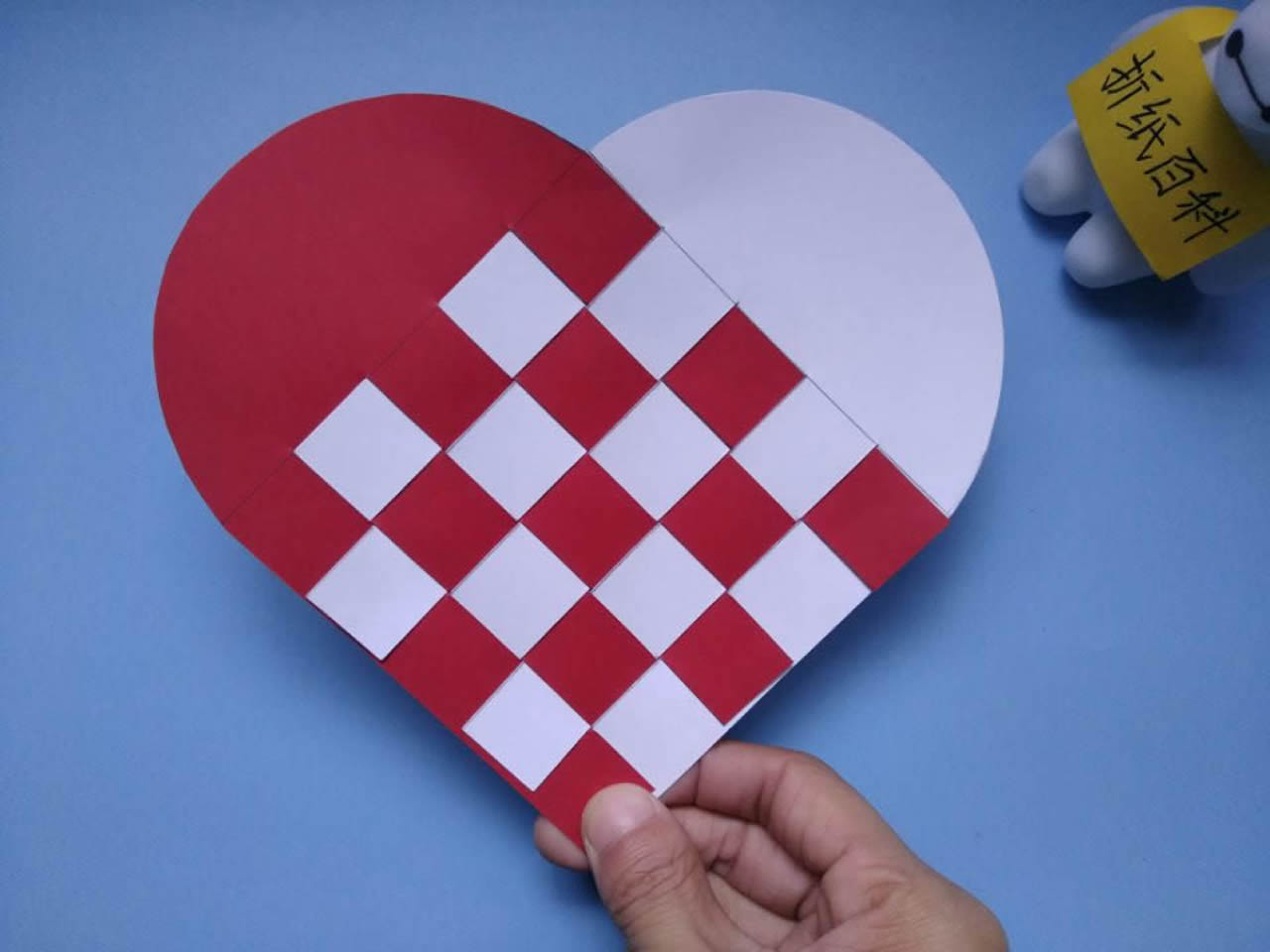 教你用纸编织一个爱心简单几步就做好手工diy图解教程