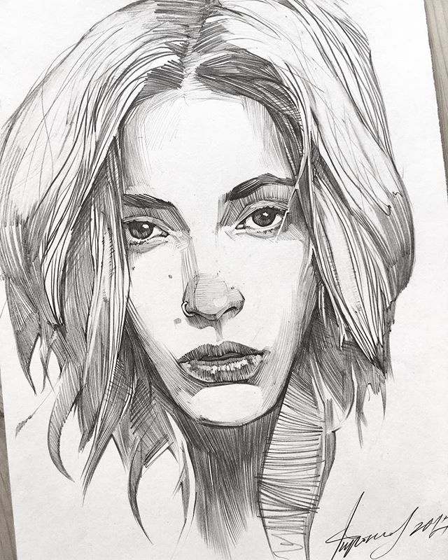 一组线条女性头像素描作品