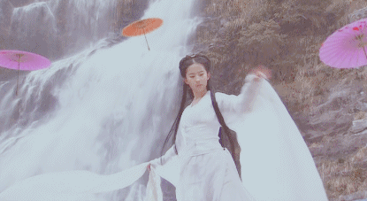 第三个小龙女,就是天仙下凡