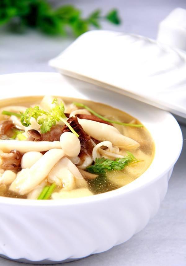 菌菇汤,煲一锅素净暖汤