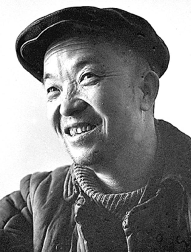 "铁人"王进喜:向母亲磕三个响头竟是因为这!