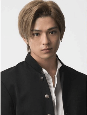 真剑佑 饰 虹村亿泰小松菜奈 饰 山岸由花子山田孝之 饰 片桐安十郎