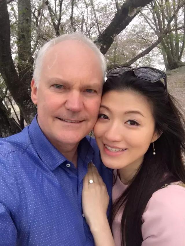 又一喜讯!前港姐忘年恋开花结果 喜获麟儿诞8