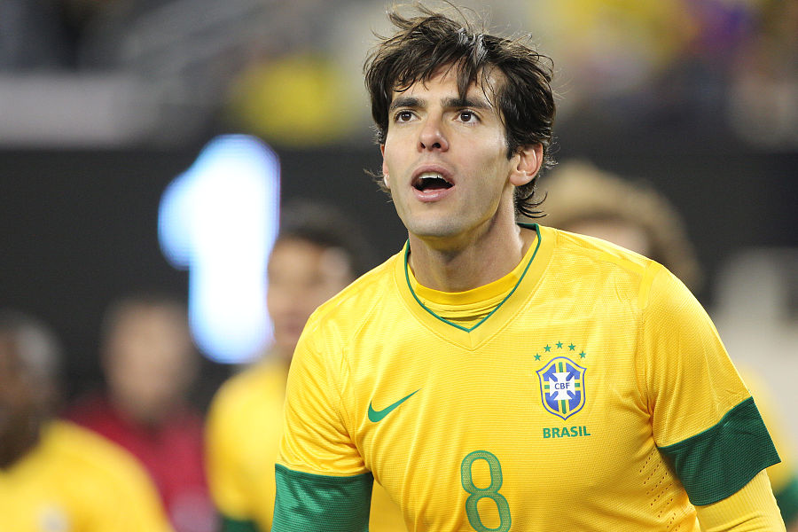 巴西球星卡卡近日在接受《米兰体育报》采访时谈到了巴西国家队的表现