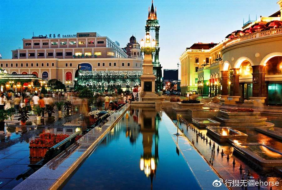 哈尔滨有着东方小巴黎之称,是国内避暑度夏的最好的目的地之一.