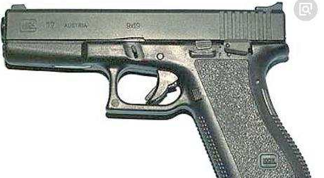 ak47步枪是前苏联在上个世纪四十年代研制的一款突击步枪,经过几十年