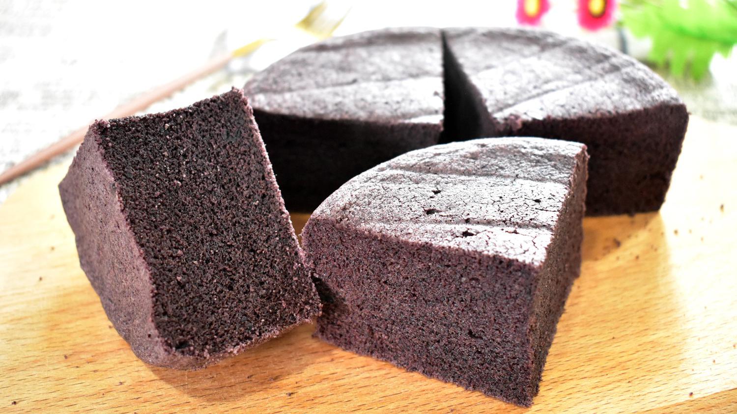 2分钟教你自制黑米糕,不揉面不发面,柔软细腻,比蛋糕还好吃