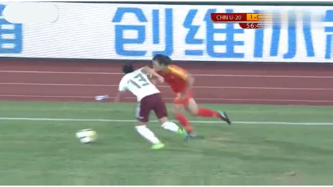 正在直播2018中国杯,中国队VS威尔士,贝尔来