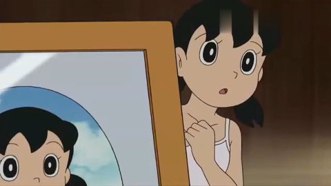 为了穿上可爱的裙子大雄把静香的身体变小