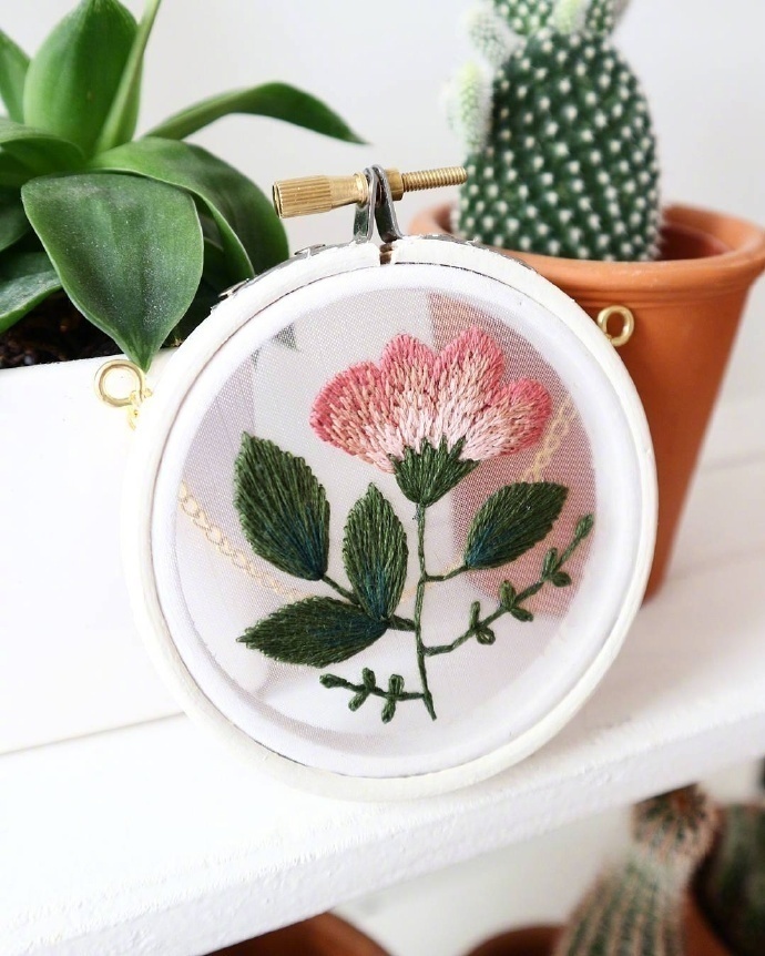 巧夺天工的绣花作品,配色超美!