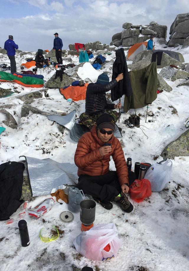 14名义乌驴友鳌太穿越安全归来, 途中曾帮两名山西驴友成功脱险