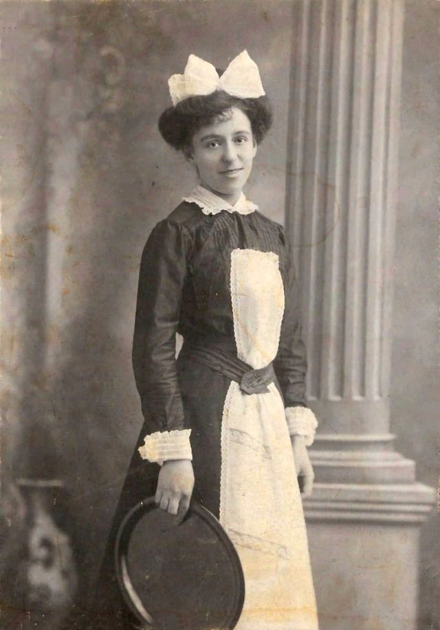 老照片二十世纪初的英国女佣1