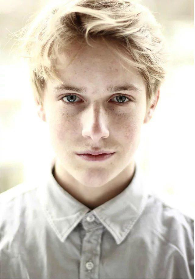 德国演员louishofmann出生于1997年