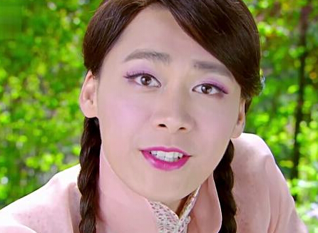 明星男扮女装郭德纲好富态周星驰好幽怨谁最漂亮