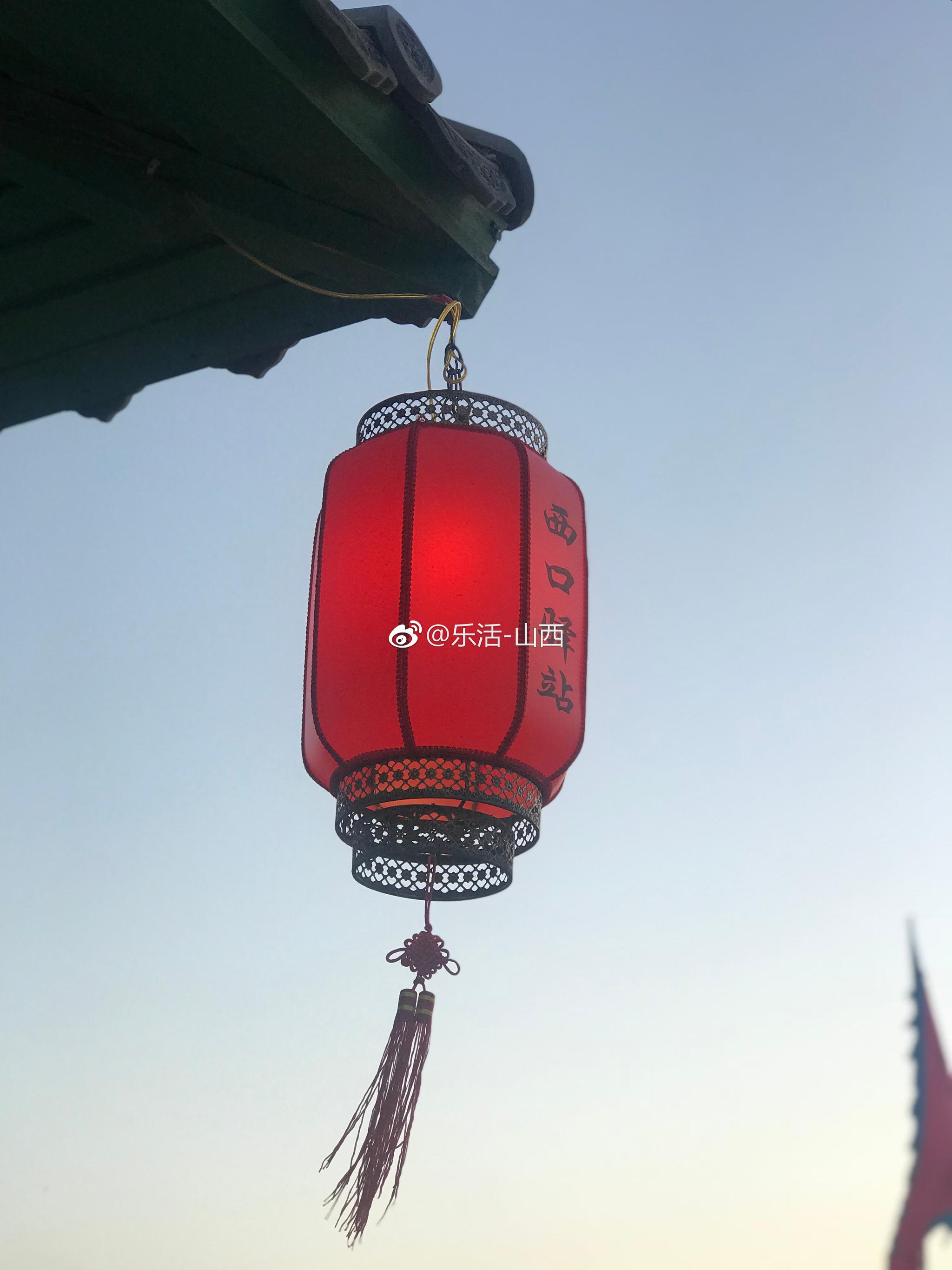 水村山郭酒旗风