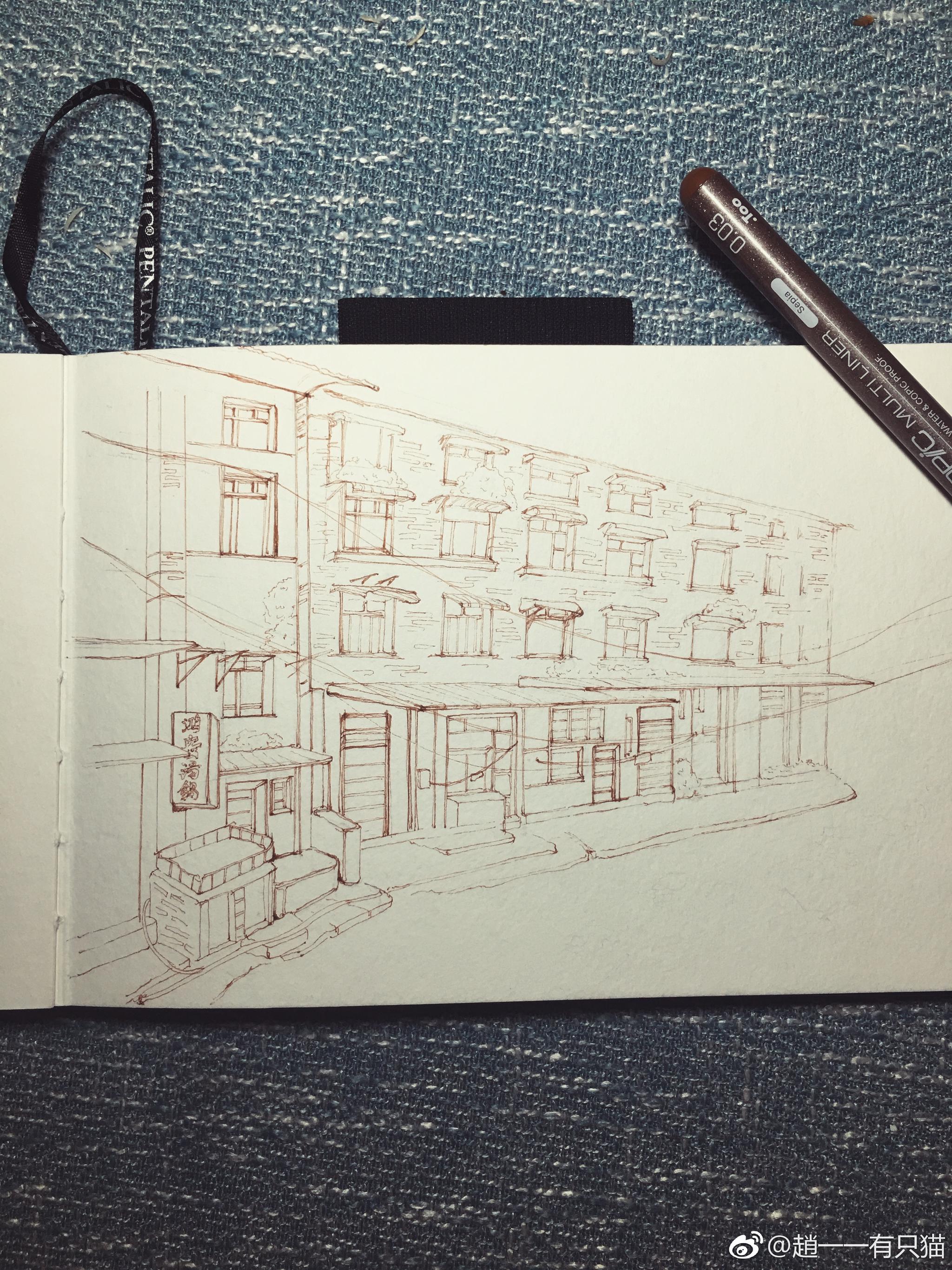 pentalic旅行水彩本投稿(@趙一一有只猫) 67一间老房子in重庆线稿