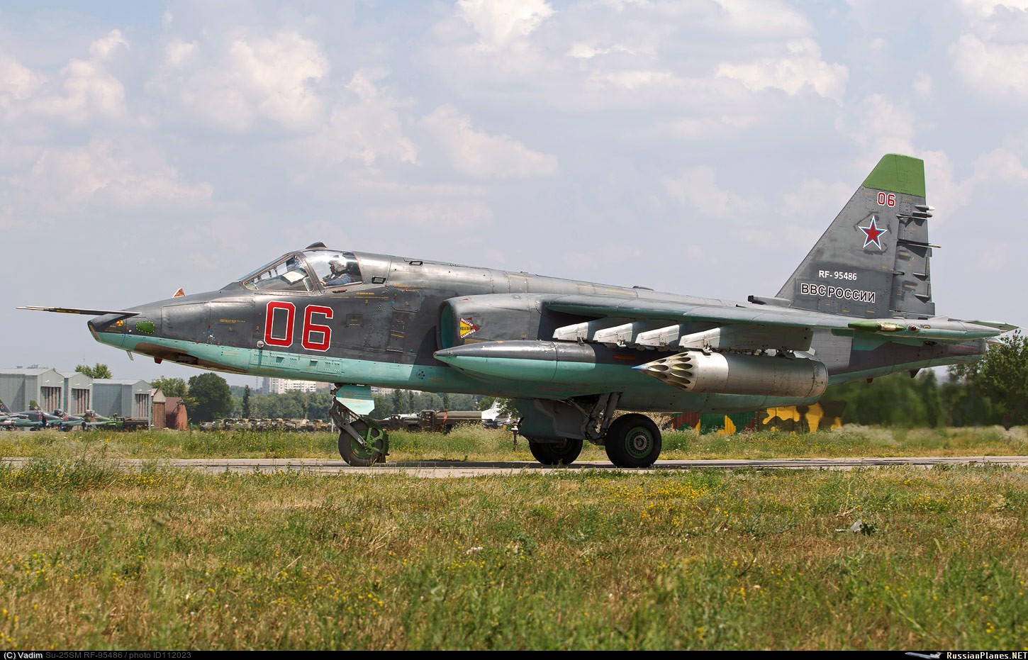 苏联,俄罗斯的苏-25"蛙足"强击机