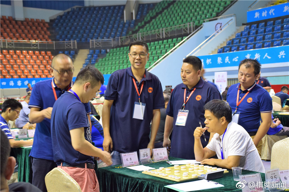 唯一一位全胜的8分棋手张彬迎战7分蒋融冰,黄仕清迎战12岁小将莫梓健