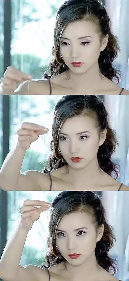 万人迷陈好现身中戏当考官,人群中太耀眼,把考生都给比下去了!