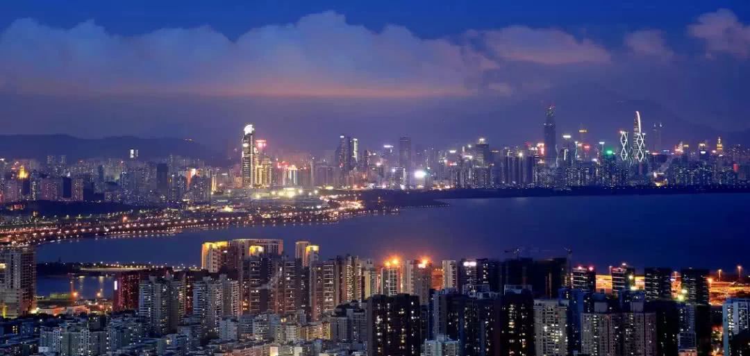 深圳:广州香港是"环深城市"?谁会是粤港澳大湾区的龙头老大?