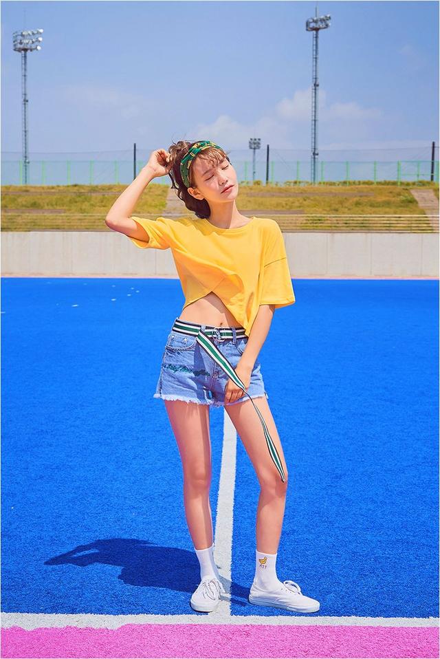 露脐装搭配最新韩版穿搭撩人指数爆棚