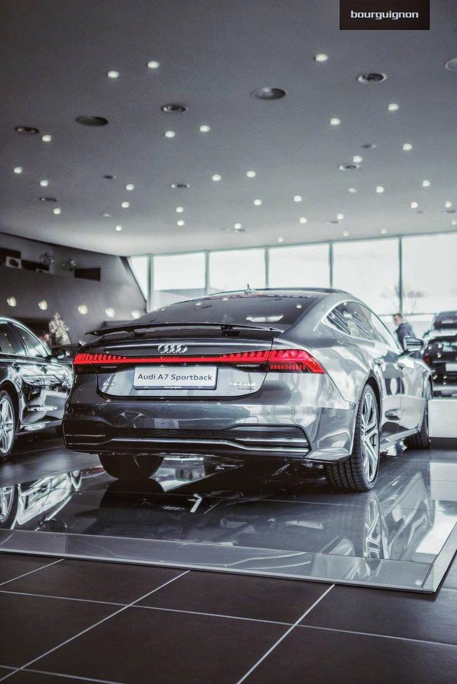 全新奥迪a7科技与运动美学并存的sportback