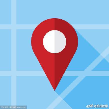 这画的哪是花钿是给杨超越画了一个定位标吧