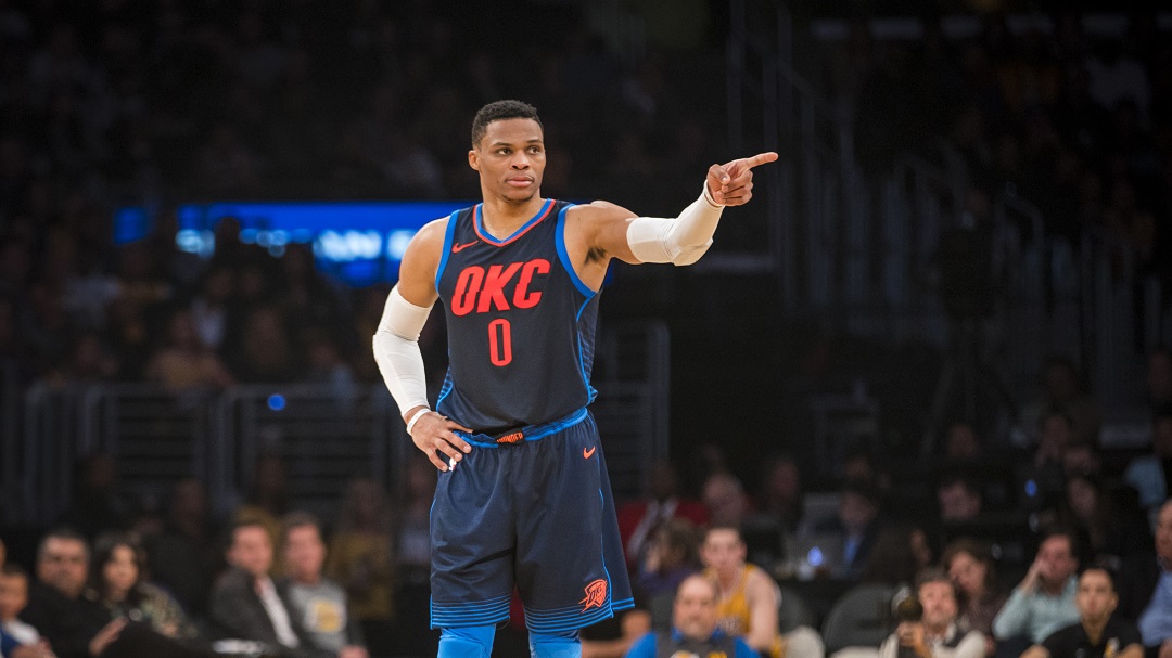 接管骑士未来?塞克斯顿上限可接近3人:2天赋优势太像威少!