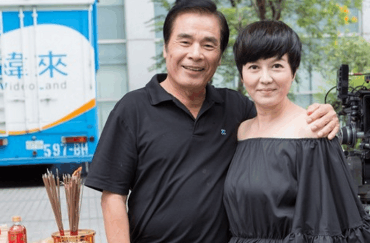 他在戏中是护妻狂魔, 戏外却有6个老婆, 如今直呼身体吃不消