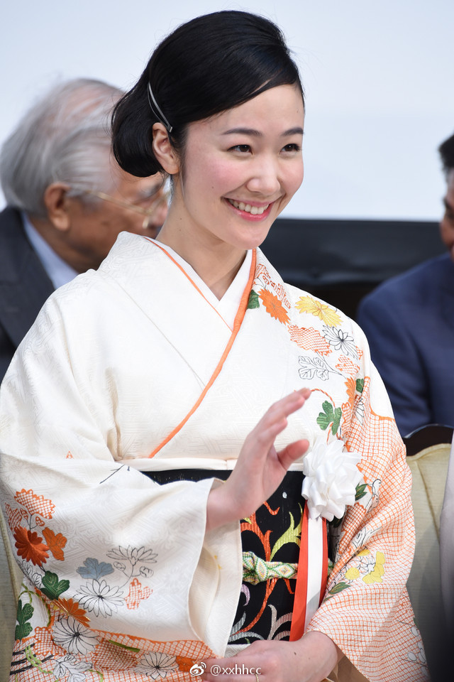 黑木华&树木希林共演作品《日日是好日》今日在东京明治纪念馆举行了